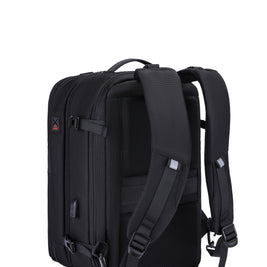 TRAVEL HUNTER