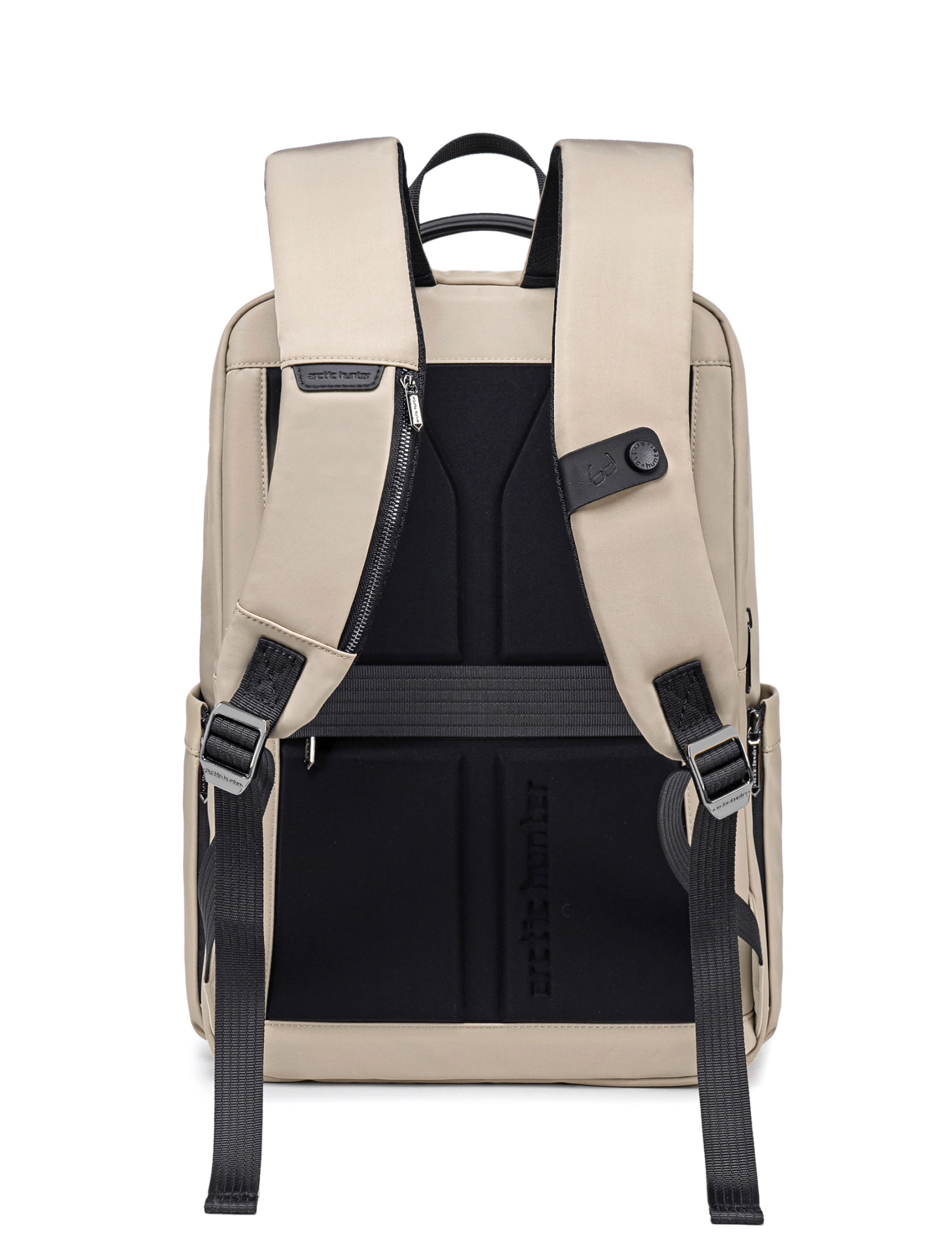 LUXURY HUNTER